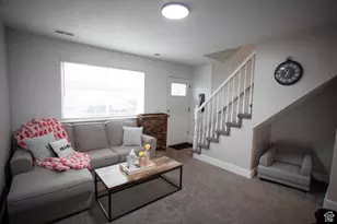 422 E 2050 N, North Ogden, UT 84414 - Photo 3