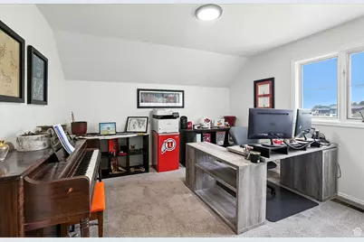 2603 E Summerwood Dr, Layton, UT 84040 - Photo 33