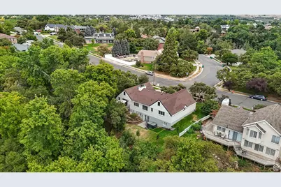 2603 E Summerwood Dr, Layton, UT 84040 - Photo 71