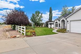 605 W Aspen Rd, Francis, UT 84036 - Photo 5