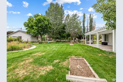605 W Aspen Rd, Francis, UT 84036 - Photo 57