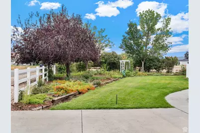 605 W Aspen Rd, Francis, UT 84036 - Photo 49