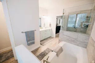 246 N Glenwood Way E, North Salt Lake, UT 84010 - Photo 15