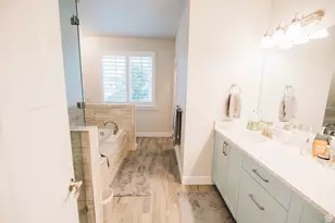 246 N Glenwood Way E, North Salt Lake, UT 84010 - Photo 13