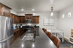 263 N 840 E, Hyrum, UT 84319 - Photo 5