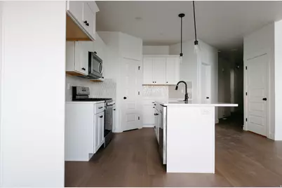 838 N Pugh Ln #928, Saratoga Springs, UT 84045 - Photo 9