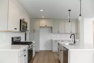 962 N 3620 W, Lehi, UT 84043 - Photo 5