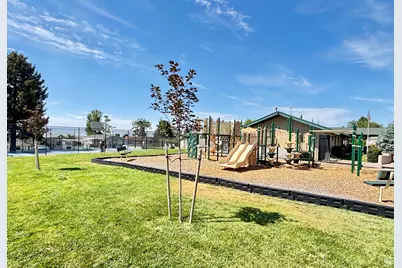 197 Darlington, Layton, UT 84041 - Photo 21