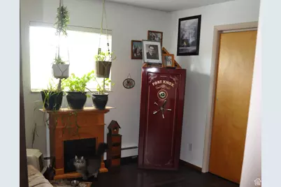 1084 W 2000 N, Vernal, UT 84078 - Photo 21