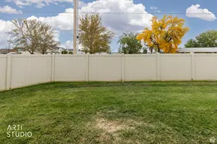 2307 W 2525 S, West Haven, UT 84401 - Photo 27