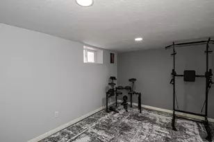 3379 S 900 E, Salt Lake City, UT 84106 - Photo 33