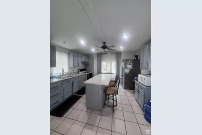 1095 S 500 W #11, Provo, UT 84601 - Photo 3