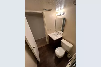 861 E 575 N, Layton, UT 84041 - Photo 9