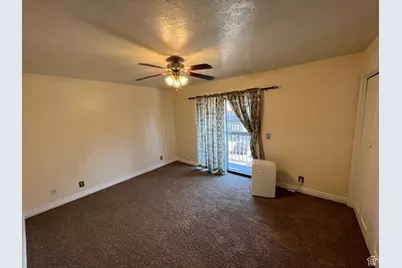 861 E 575 N, Layton, UT 84041 - Photo 17
