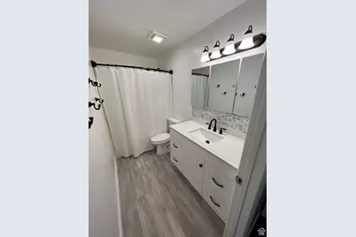 861 E 575 N, Layton, UT 84041 - Photo 19