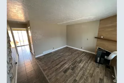 861 E 575 N, Layton, UT 84041 - Photo 5