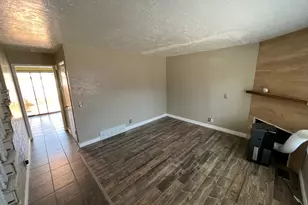 861 E 575 N, Layton, UT 84041 - Photo 5