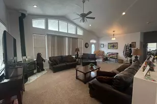 796 S Spruce Dr, Garden City, UT 84028 - Photo 7