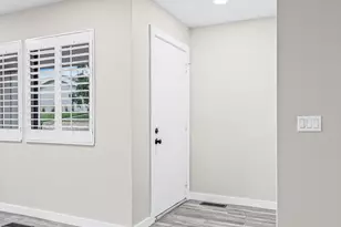 1950 S 200 W, Bountiful, UT 84010 - Photo 7