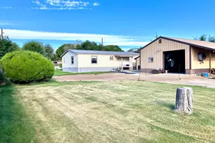 245 S 200 W, Huntington, UT 84528 - Photo 39