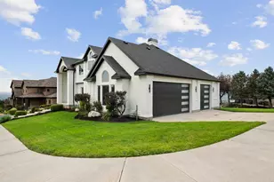 581 E Draper Woods Way, Draper, UT 84020 - Photo 35