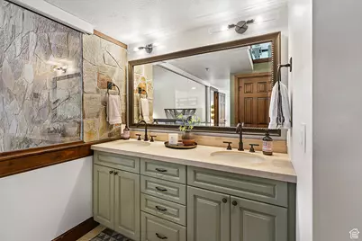 1670 Deer Valley Dr N, Park City, UT 84060 - Photo 37