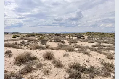 31 S 6 W, Beryl, UT 84714 - Photo 5