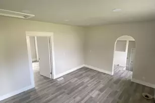 1670 W Crystal Ave, West Valley, UT 84119 - Photo 7