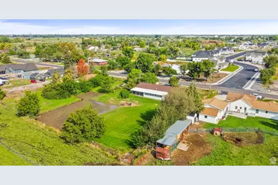 2425 W 200 S, Marriott-Slaterville City, UT 84404 - Photo 39