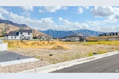 1366 N Talmage Ln #35, Logan, UT 84341 - Photo 3