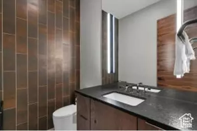 705 N Sanctuary Pl, Ivins, UT 84738 - Photo 21