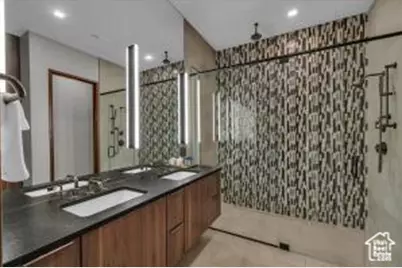 705 N Sanctuary Pl, Ivins, UT 84738 - Photo 17