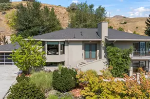 938 N Terrace Hills Dr, Salt Lake City, UT 84103 - Photo 1