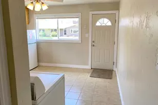 247 W 400 N, Moab, UT 84532 - Photo 11