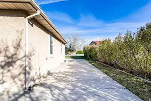 940 E Canyon Rd, Hyde Park, UT 84318 - Photo 57