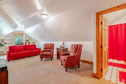 940 E Canyon Rd, Hyde Park, UT 84318 - Photo 33