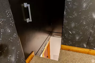 940 E Canyon Rd, Hyde Park, UT 84318 - Photo 23