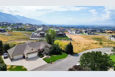 940 E Canyon Rd, Hyde Park, UT 84318 - Photo 49