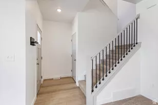 2384 E Spg St, Eagle Mountain, UT 84005 - Photo 5