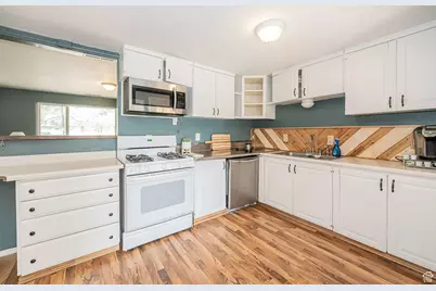 1243 Hudson St, Ogden, UT 84404 - Photo 7