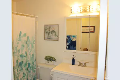 9144 S Peach Blossom Dr, Sandy, UT 84094 - Photo 15