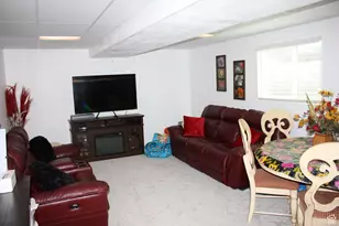 9144 S Peach Blossom Dr, Sandy, UT 84094 - Photo 19