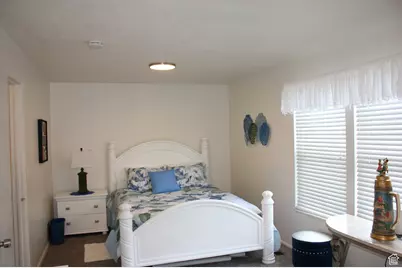 9144 S Peach Blossom Dr, Sandy, UT 84094 - Photo 13