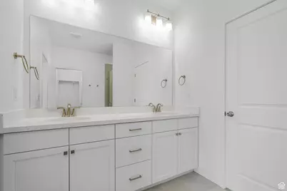 6043 W Snake River Dr S #412, Herriman, UT 84096 - Photo 13