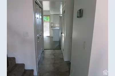 1113 E Country Hills Dr #G2, Ogden, UT 84403 - Photo 13