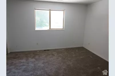 1113 E Country Hills Dr #G2, Ogden, UT 84403 - Photo 17