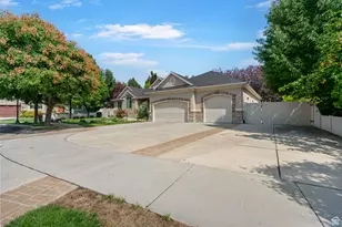 3028 W Wilkins Peak Ct, South Jordan, UT 84095 - Photo 3