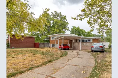 5810 S 2550 W, Roy, UT 84067 - Photo 5