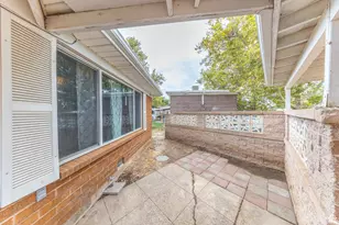 5810 S 2550 W, Roy, UT 84067 - Photo 9