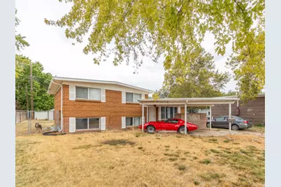 5810 S 2550 W, Roy, UT 84067 - Photo 3